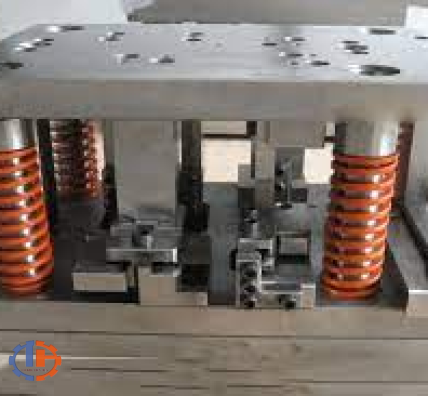 Hình ảnh về Khuôn dập 2